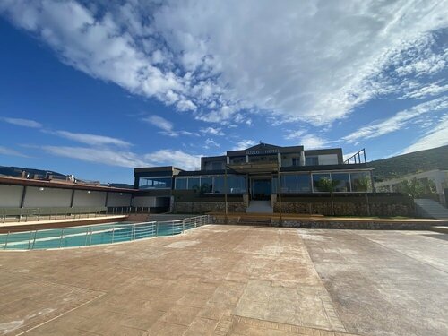 Sozos Inn Hotel, Брондау Қонақ үй Central Greece қаласындағы төсек алаңы бар қонақ үйлер, Тоқтау алаңы