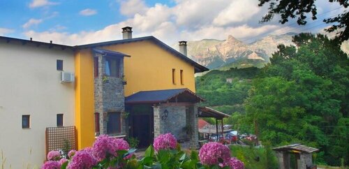 Hotel Teloneio, Varaa Hotelli Plaka 