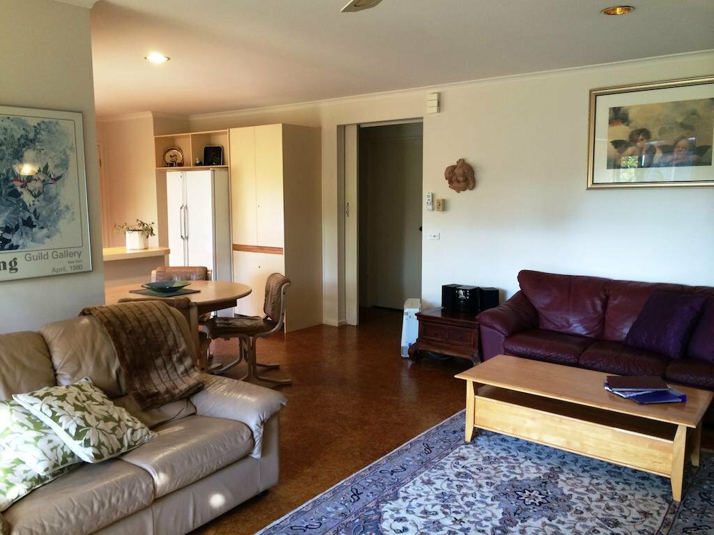 Countryside Retreat - Romantic Intimate Suite
