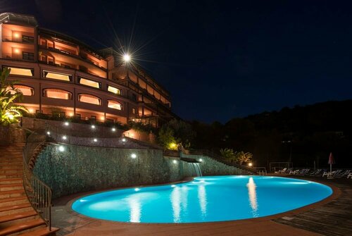 Pietre Rosse Residence Club Palinuro, Забронировать Отель Палинуро Cilento Coast