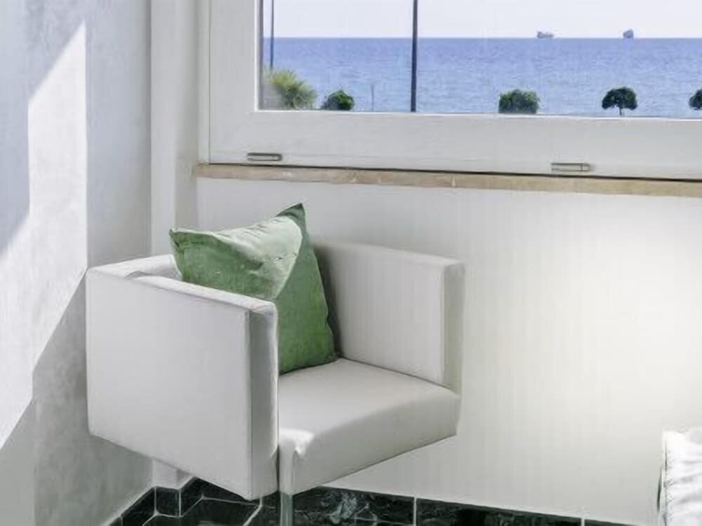 La Madegra Seasuite