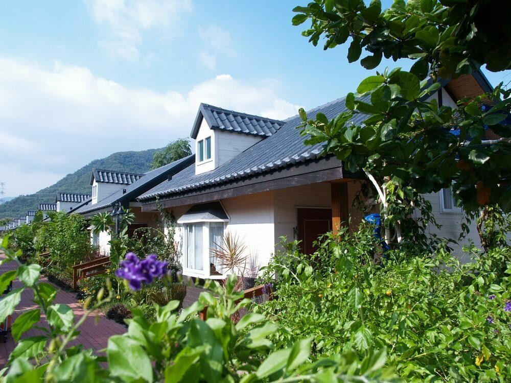 Fennel Resort