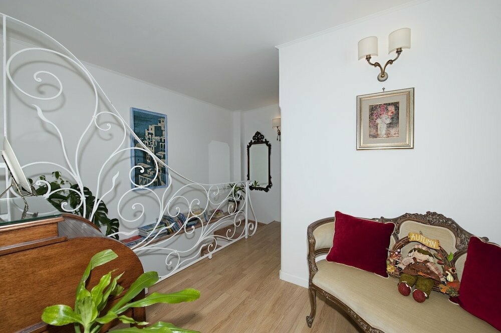 Calante Relais Luna