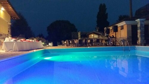 Hotel Novecento, Забронировать Отель Мельфи Базиликата