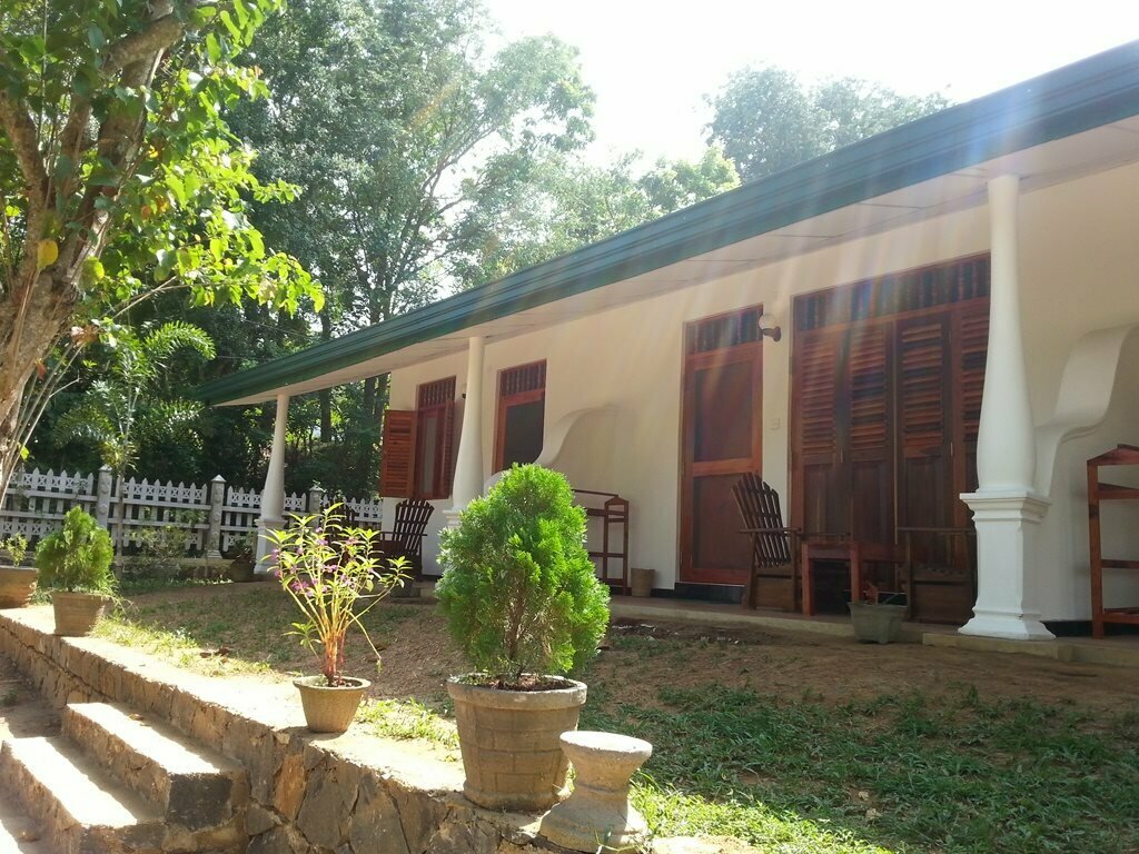 Rocky Villa