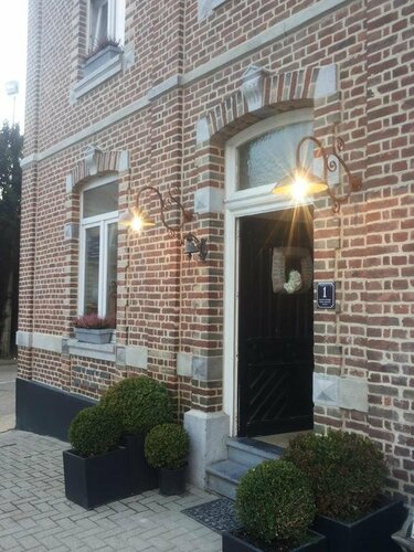 Maison Sophie, Забронировать Отель Отели Тонгерен 4 звезды, 4*