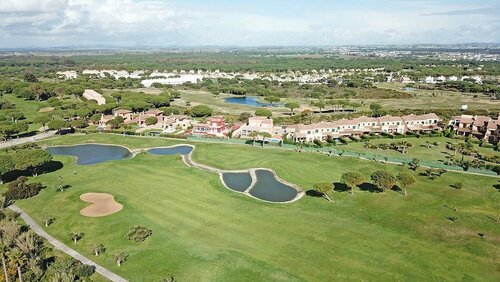 Casa Dos Plantas Golf zona ocio, Забронировать Апартаменты/квартира Отели Чиклана-де-ла-Фронтера с парковкой, Парковка