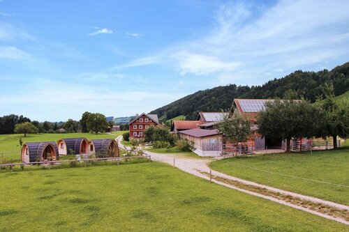 B&B Hofgenuss, Забронировать Отель «постель и завтрак» Бютшвиль 