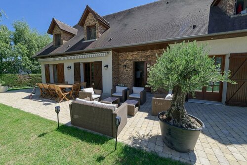Le Clos Magedon, Book Bed and Breakfast Medan Ile de France