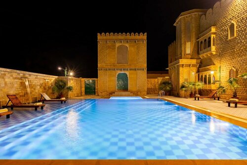 Sairafort Sarovar Portico, Забронировать Отель Бизнес-отели Джайсалмер, рядом с Здание Салим-Сингх-ки-Хавели, 4* 5*