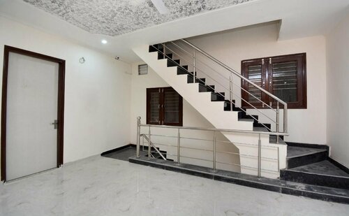 Hotel Spring