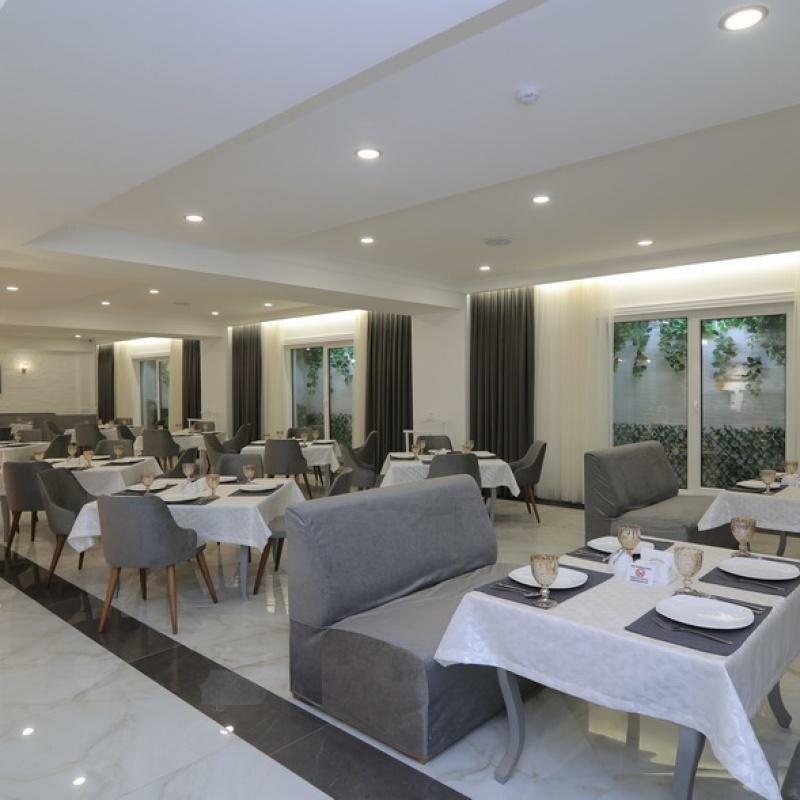 Milan Hotel