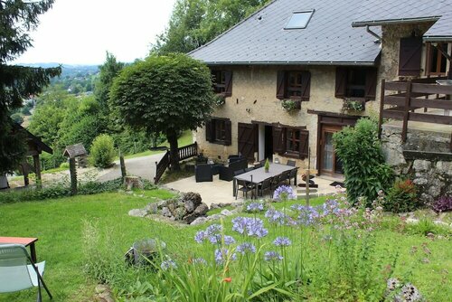 Les Pipistrelles, Book Pension Hoteller i Rhône-Alps med parkering, Parkering