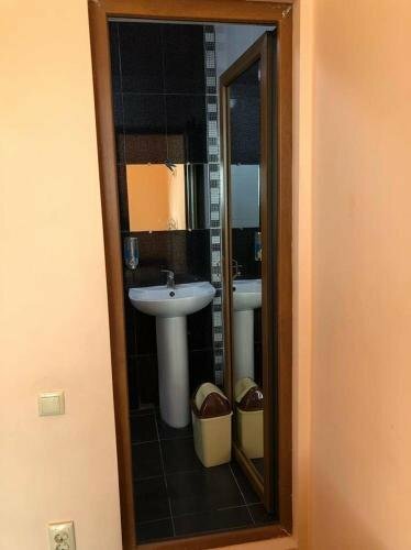 Ekaterine Guest House, Забронировать Гостевой дом Отели Батуми с парковкой, Парковка