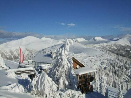 Wohlfühl & Genusshotel Felsenhof, Rezerwuj Hotel Hotele w Carinthia z Basenem, Basen