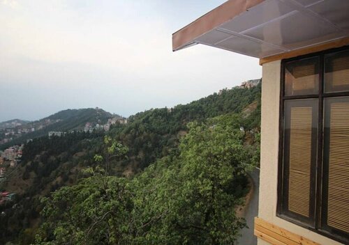 The Oaktree House, Забронировать Отель Отели Шимлы с парковкой, рядом с Улица Молл-роуд, Парковка