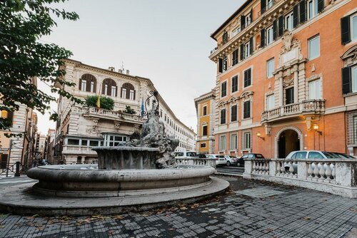 Fontana Più Stella, Забронировать Апартаменты/квартира Спанья Рим, рядом с Palazzo Valentini