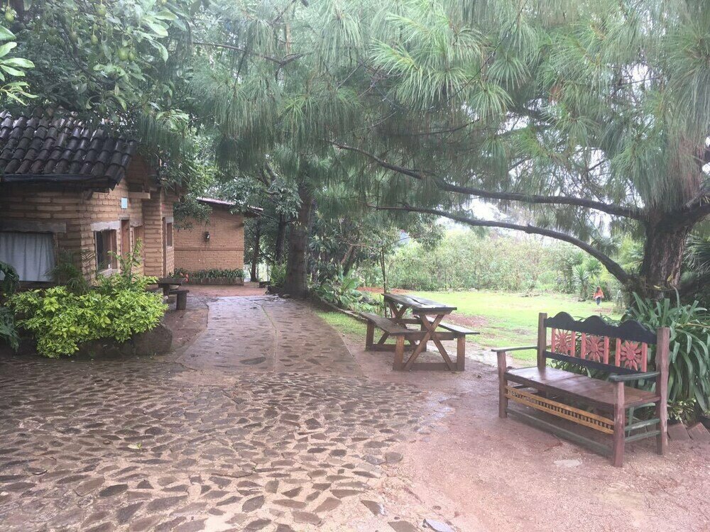 Cabañas Los Adobes