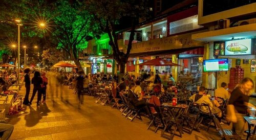 ibis Belo Horizonte Liberdade, Забронировать Отель Белу-Оризонти Бело Хоризонт, рядом с Дворец искусств в Белу-Оризонти