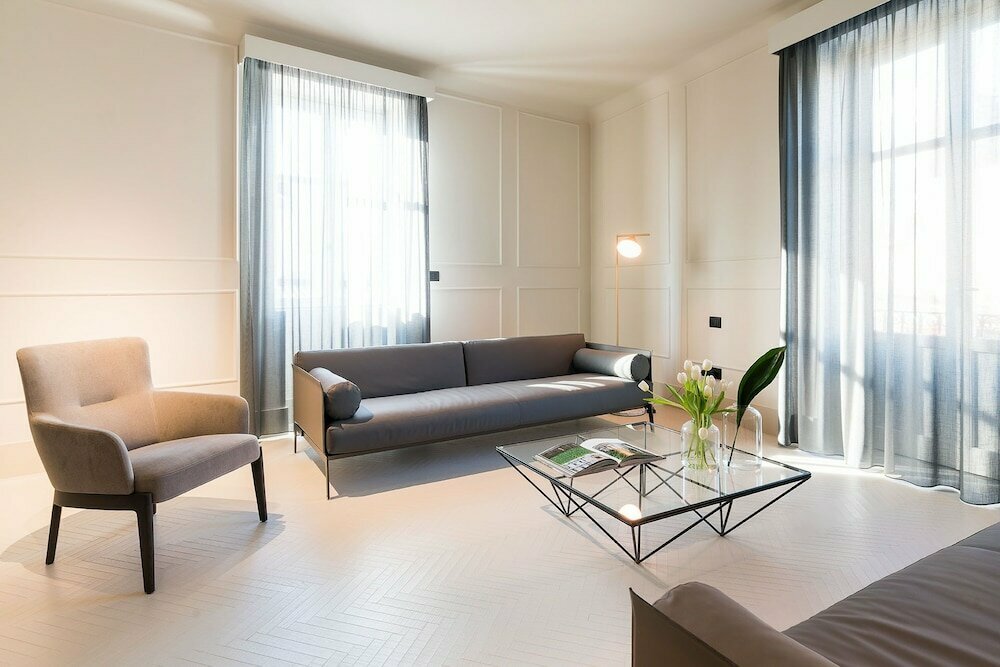 Byssus Suites