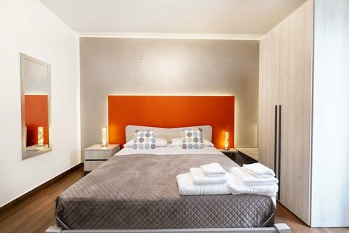 Zaffiro Lavico rooms Etna nature sea, Забронировать Гостевой дом Гостевые дома Этны, Гостевой дом
