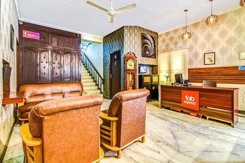 FabHotel Nestlay Rooms - Nr Ambattur Railway Station, Забронировать Отель Отели Ченнаи 3 звезды, 3*