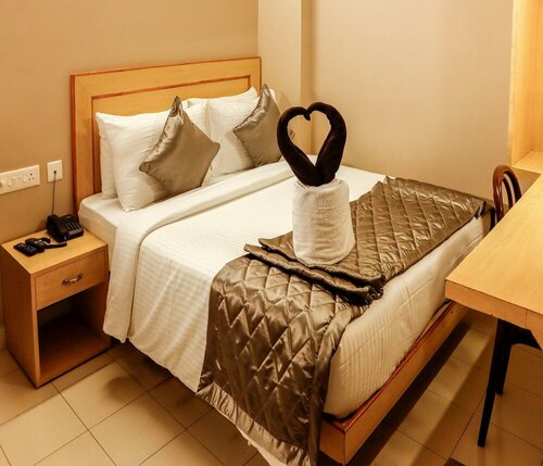 Hotel Vinayaga Tiruppur, Rezervasyon Otel Tirupur 