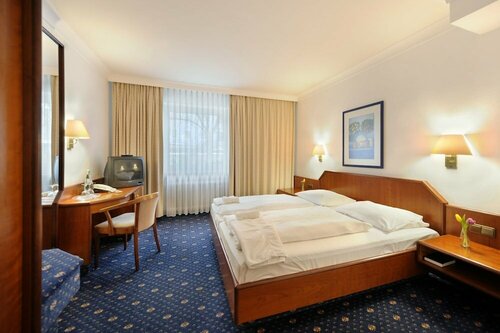 Ambassador Parkhotel, Забронировать Отель Отели Мюнхена 3 звезды, рядом с Munich Harras Railroad station, 3*