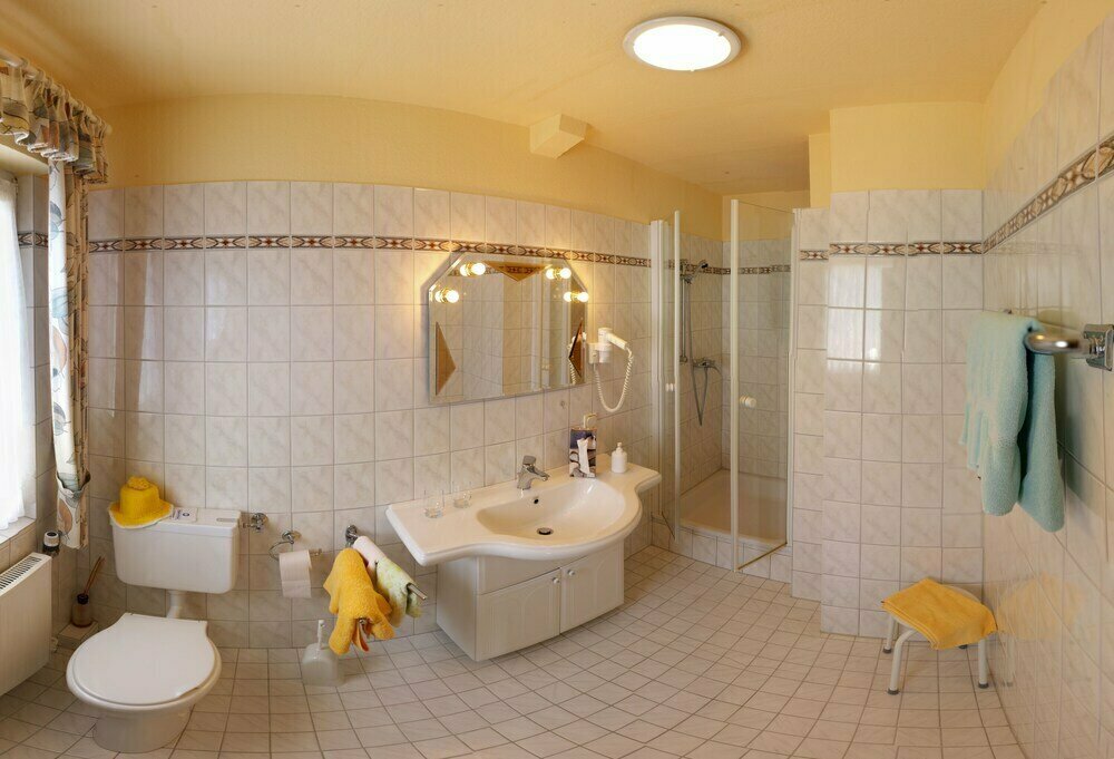 Hotel-Café Züschener Bauernstuben Garni