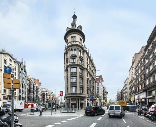 ITC Barcelona By Soho Boutique, Забронировать Отель Отели Барселоны с парковкой, рядом с Площадь Святого Филлипа Нери, Парковка