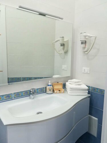 La Finestrella, Rezervați Bed and Breakfast Hoteluri în Lazio cu parcare, Parcare