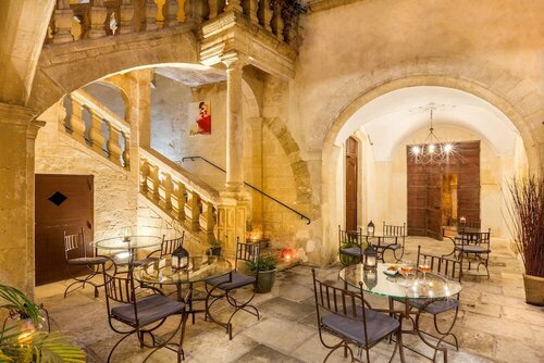 Best Western Marquis de la Baume, Забронировать Отель Отели в центре Ним, в центре, Завтраки, Парковка