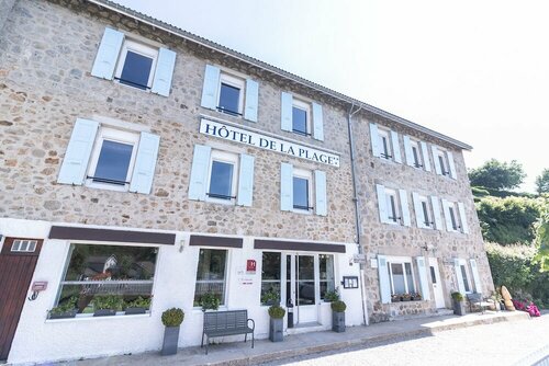 Hôtel De La Plage, Book Hotel Hoteller i Rhône-Alps med parkering, Parkering