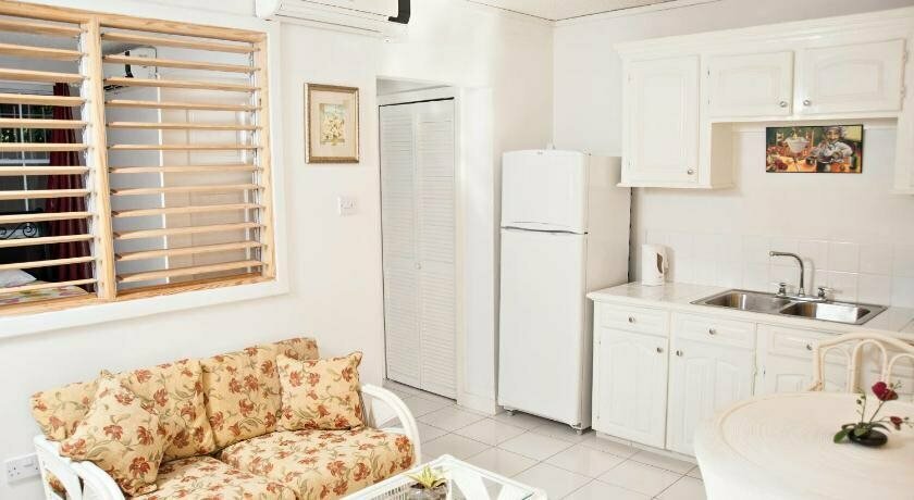 Beachcross Villa Apartments