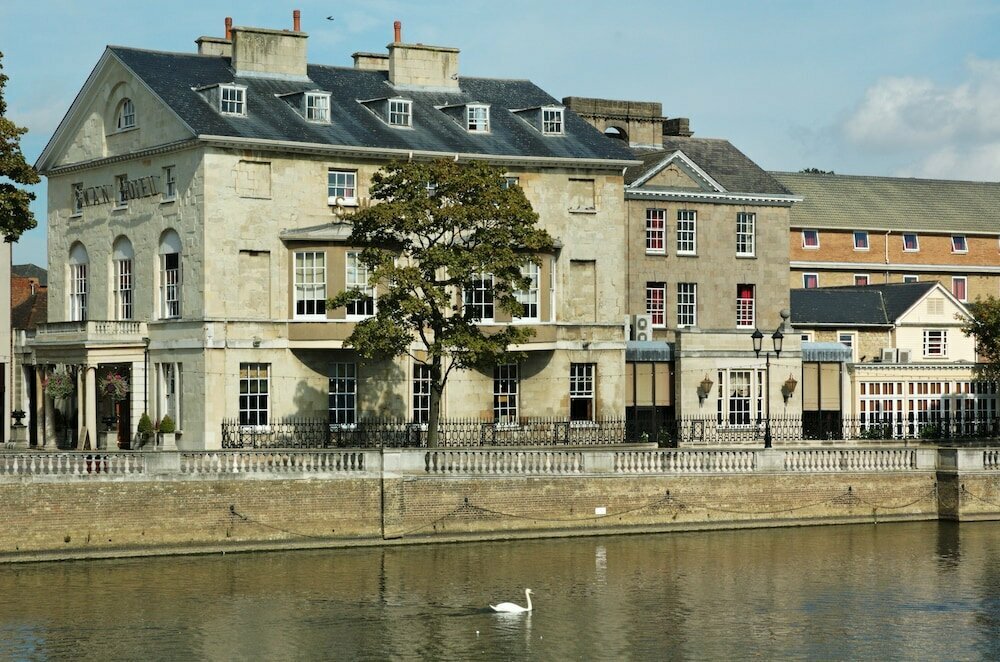 Bedford Swan Hotel