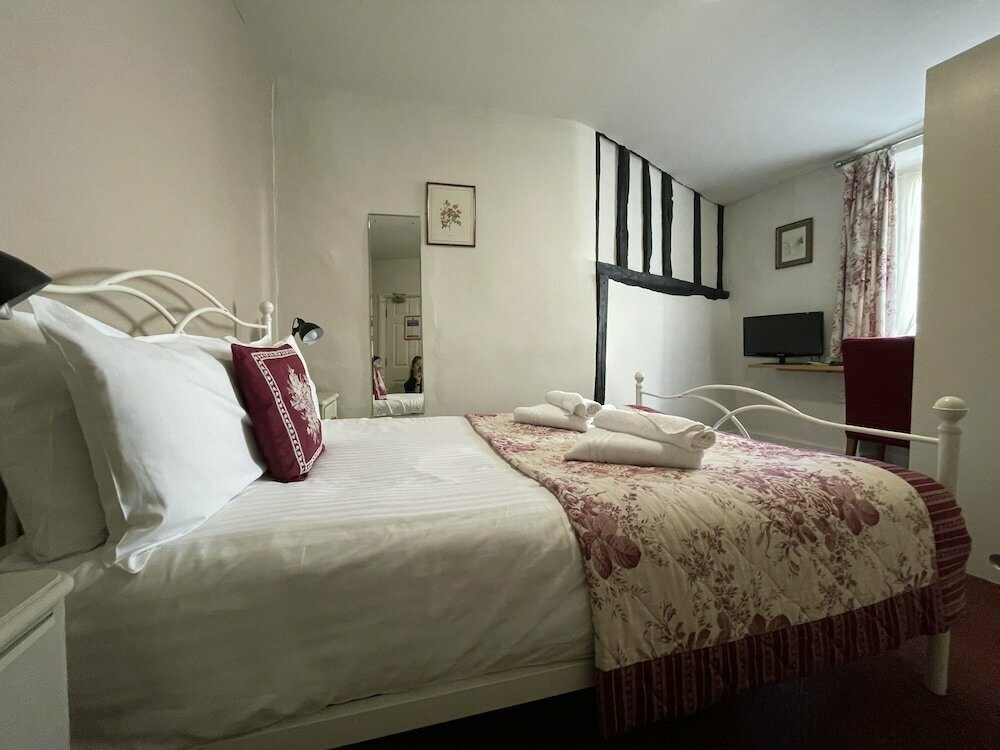 White Hart Hotel, Restaurant, Bar