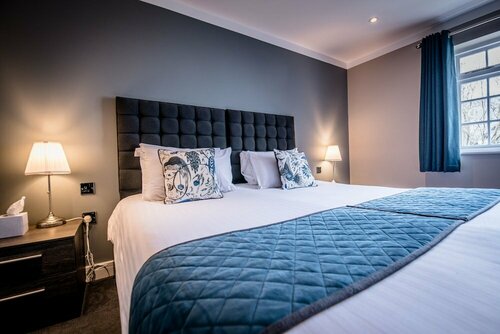 Wild Pheasant Hotel & Spa, Book Ferieresort Llangollen 
