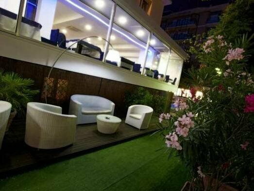 Hotel Lido Catholic