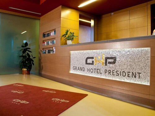 Grand Hotel President, Забронировать Отель Спилимберго Венеция-Джулия
