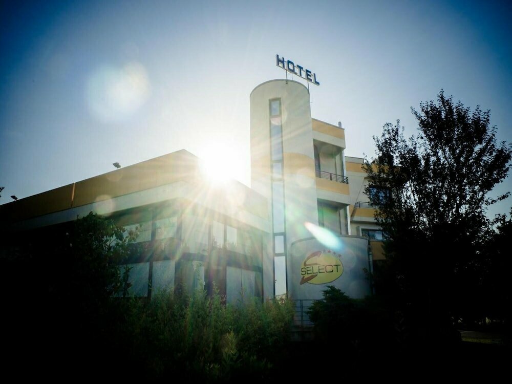 Hotel Select