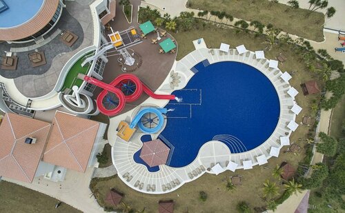Sheraton Okinawa Sunmarina Resort, Buchen Sie Resort Hotels in Okinawa mit Pool, in der Nähe von Sun Marina Beach, Schwimmbad