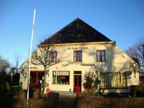 De Oude Smidse, Prenota Hotel Westernieland Groninga