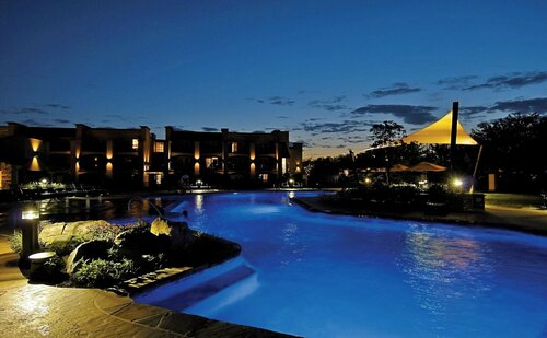 Eden Resort and Suites, BW Premier Collection, Rezervovat Lázně / Resort Lancaster Airport Lancaster