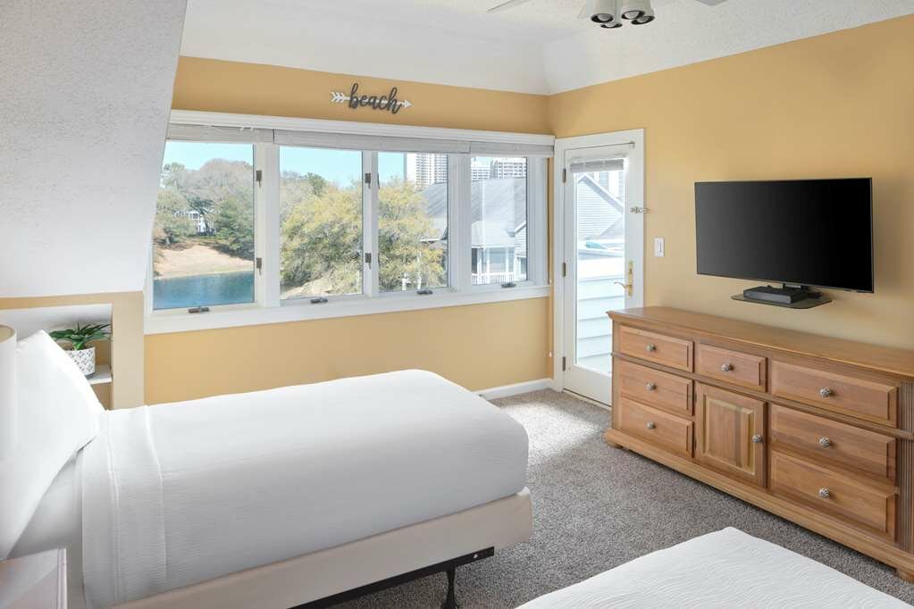 Kingston Resorts