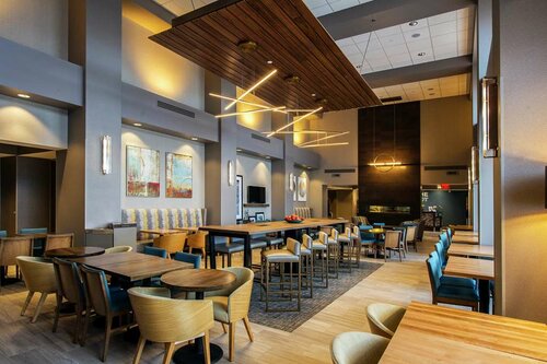 Hampton Inn & Suites/Foxborough/Mansfield, Забронировать Отель Фоксборо Массачусетс