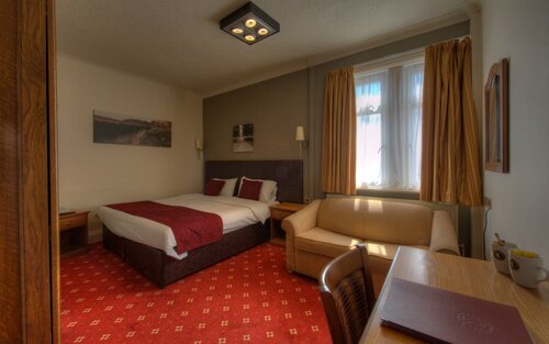 Royal Inn, Забронировать Отель Сканторп Линкольншир