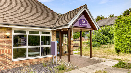 Premier Inn Portsmouth North Harbour, Varaa Hotelli Cosham hotellit, joissa on aamiainen, Aamiainen