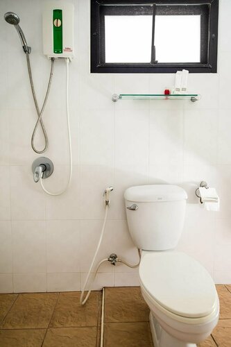 The Click Guesthouse, Забронировать Отель Мыанг Пху Кет Пхукет