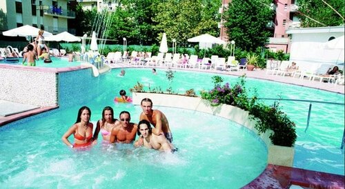 Hotel Cavour, Забронировать Отель Чезенатико Побережье Римини