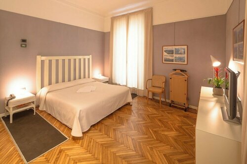 Residence Borgonuovo Uno Apartments, Забронировать Апартаменты/квартира Милан - центр города Милан, рядом с Музей естествознания